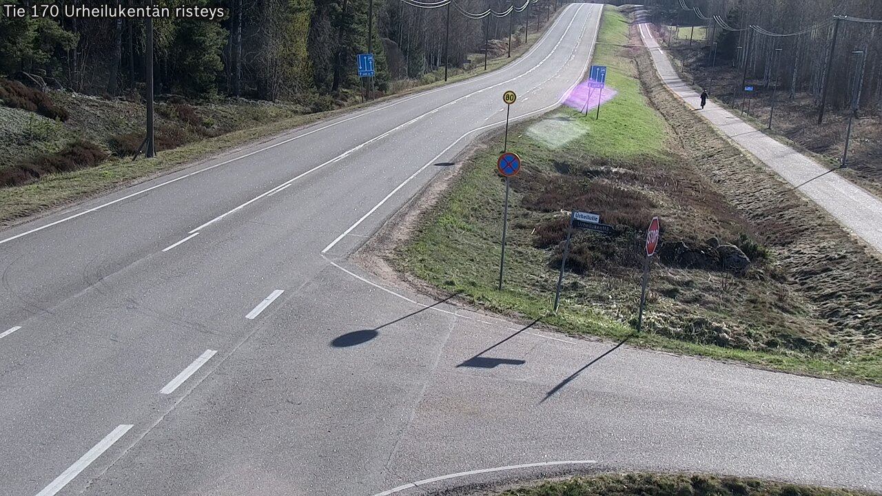 Weather Camera Image Väg 170 Vederlax Idrottsplatsen korsnin, Virolahti, Kymenlaakso