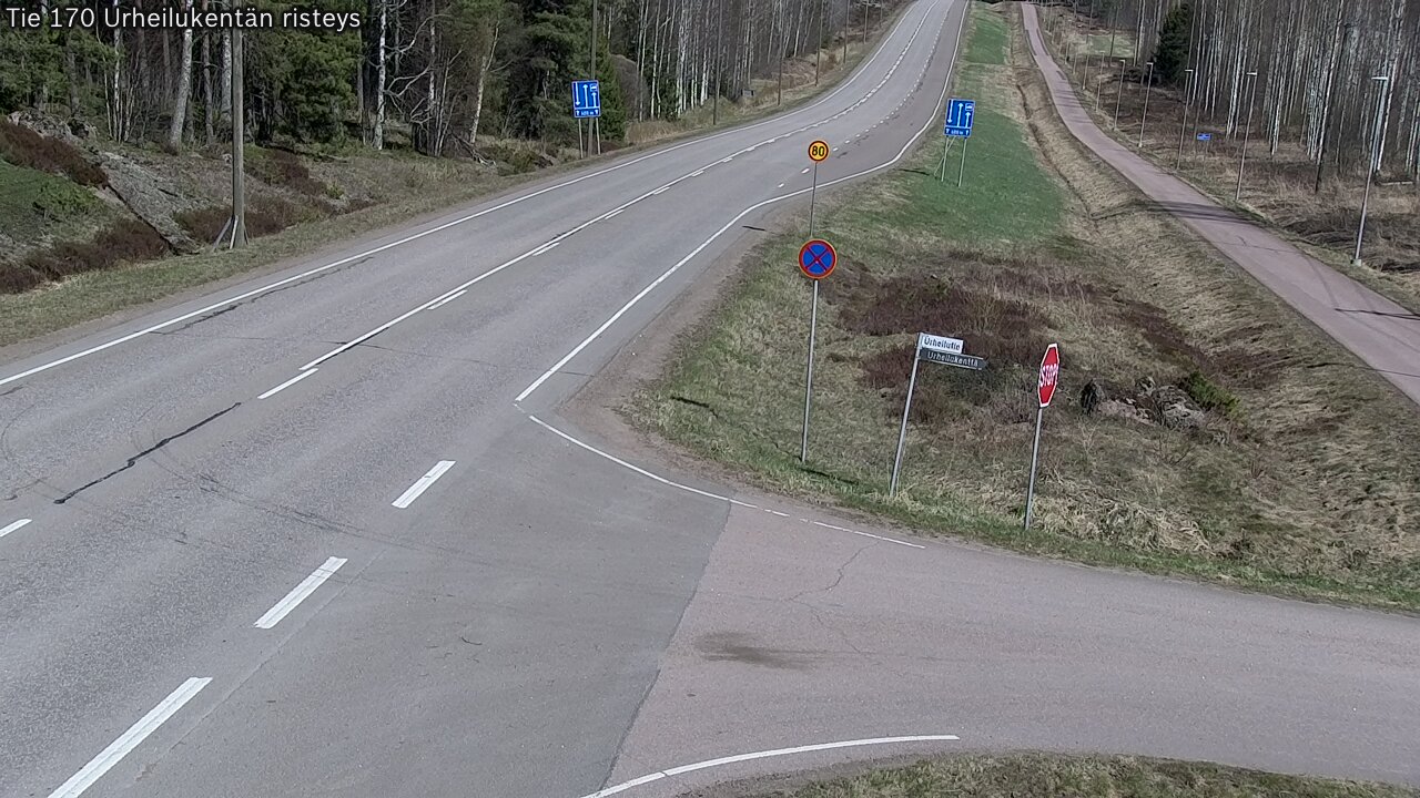 Weather Camera Image Väg 170 Vederlax Idrottsplatsen korsnin, Virolahti, Kymenlaakso