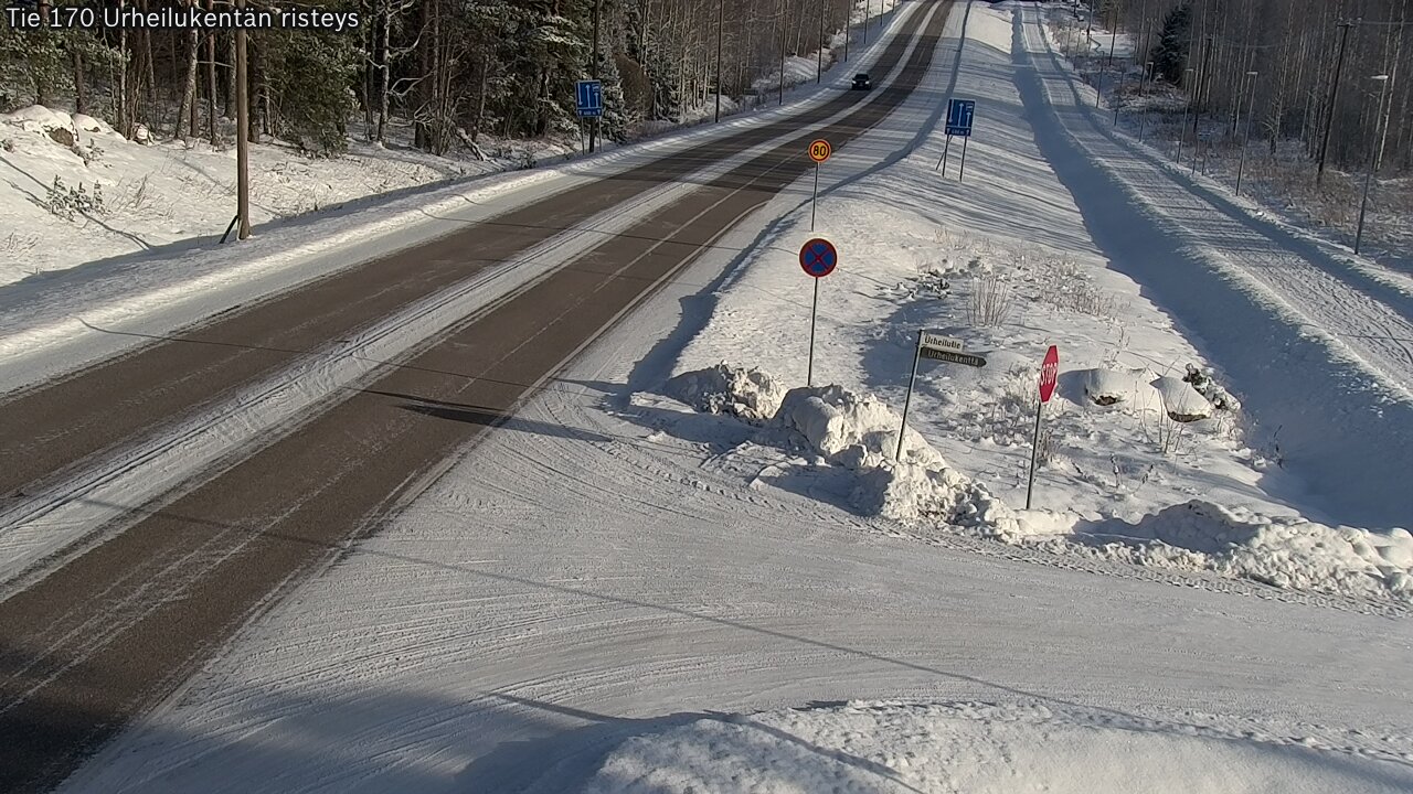 Kelikamerat Kuva Tie 170 Virolahti Urheilukentän risteys, Virolahti, Kymenlaakso