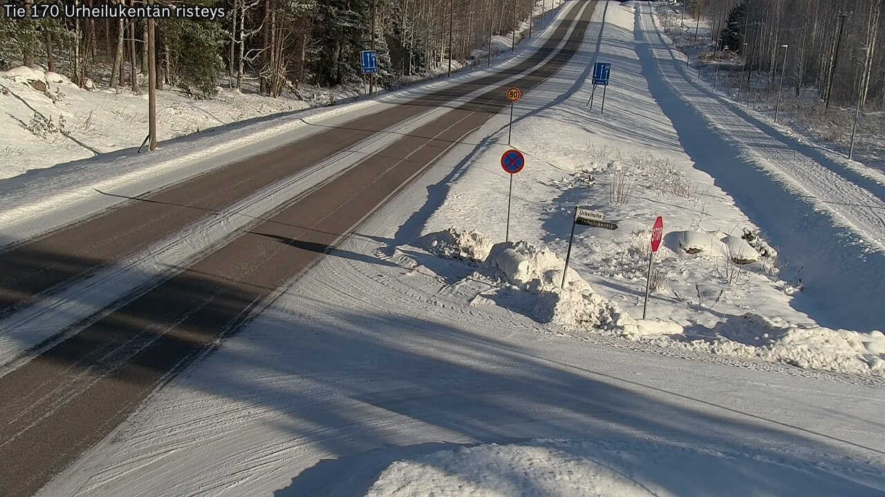 Kelikamerat Kuva Tie 170 Virolahti Urheilukentän risteys, Virolahti, Kymenlaakso