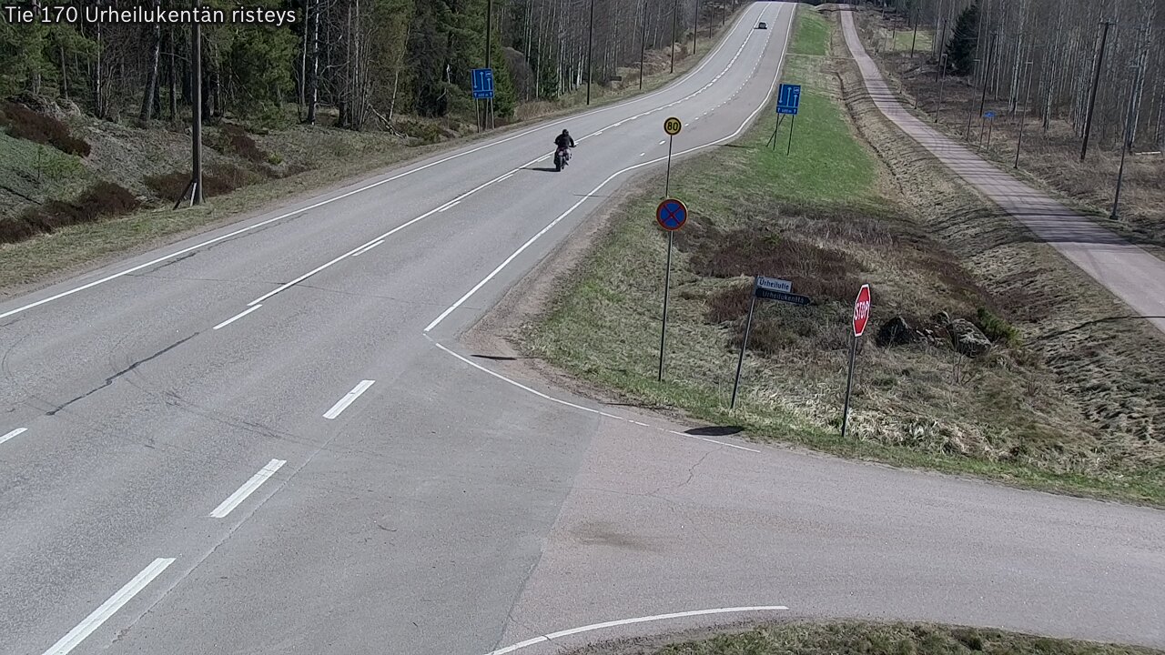 Weather Camera Image Väg 170 Vederlax Idrottsplatsen korsnin, Virolahti, Kymenlaakso