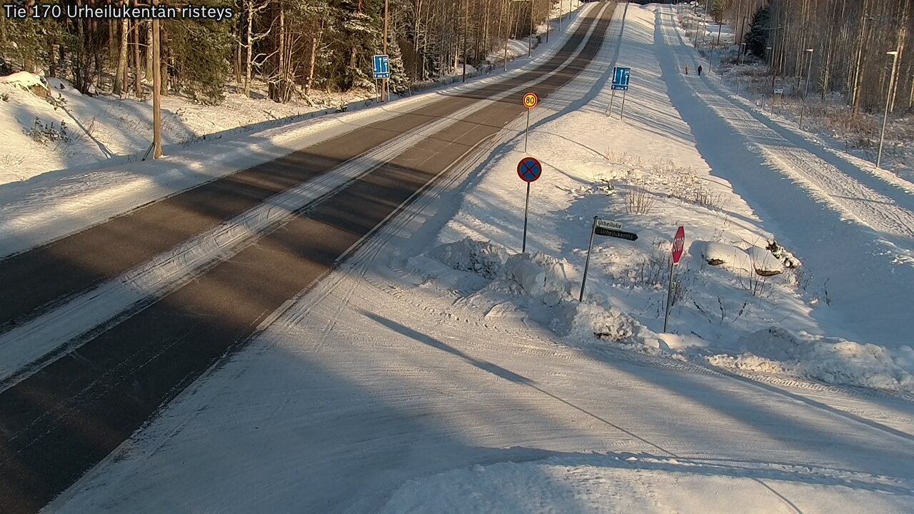 Weather Camera Image Road 170 Virolahti Sports field crossing, Virolahti, Kymenlaakso