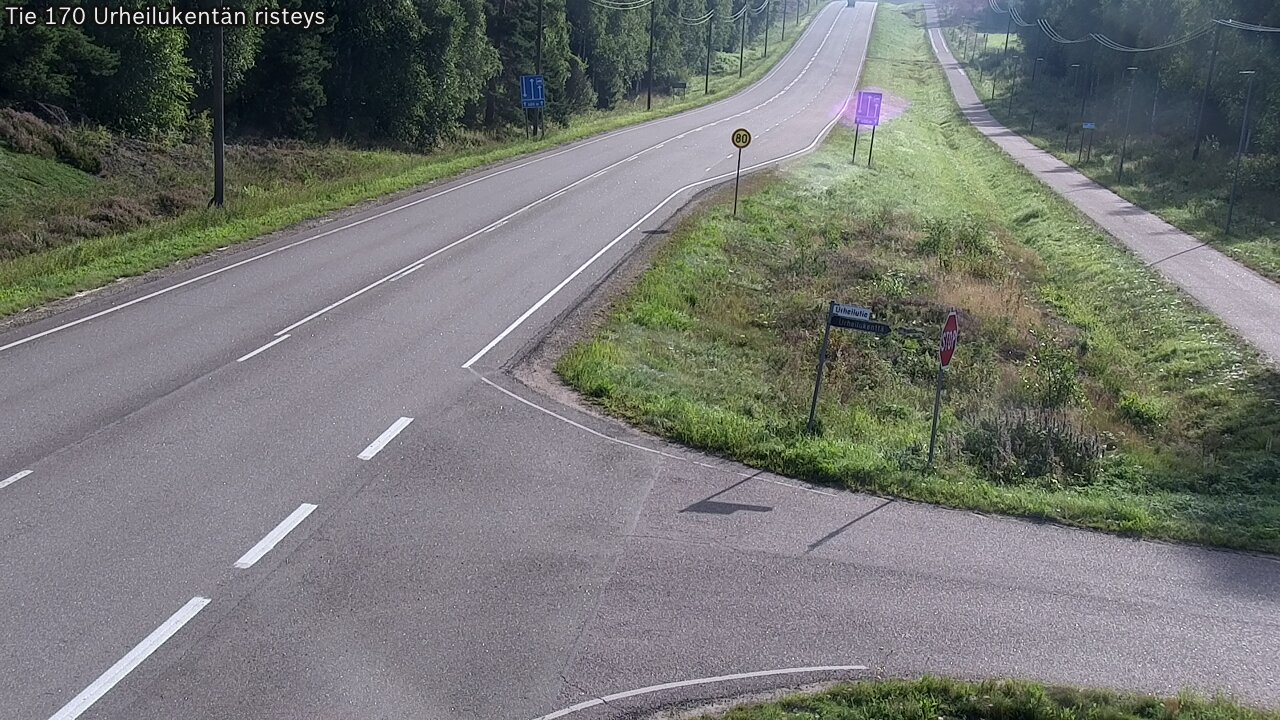 Weather Camera Image Väg 170 Vederlax Idrottsplatsen korsnin, Virolahti, Kymenlaakso