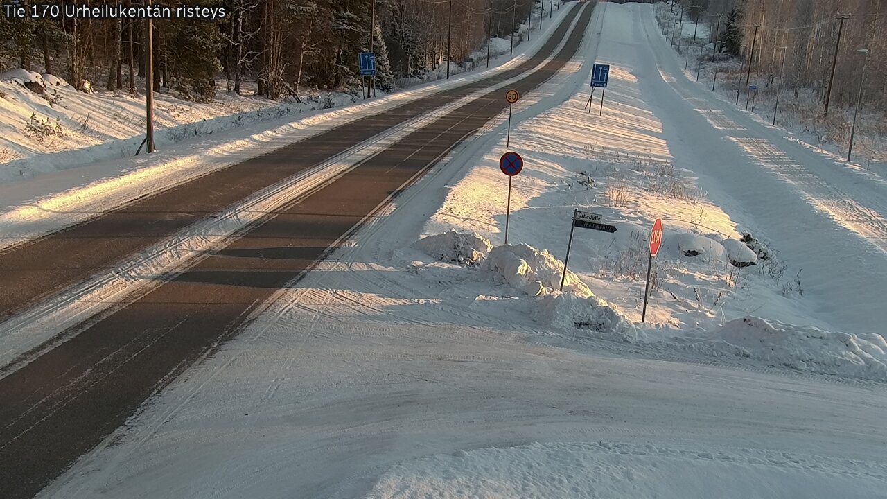 Kelikamerat Kuva Tie 170 Virolahti Urheilukentän risteys, Virolahti, Kymenlaakso