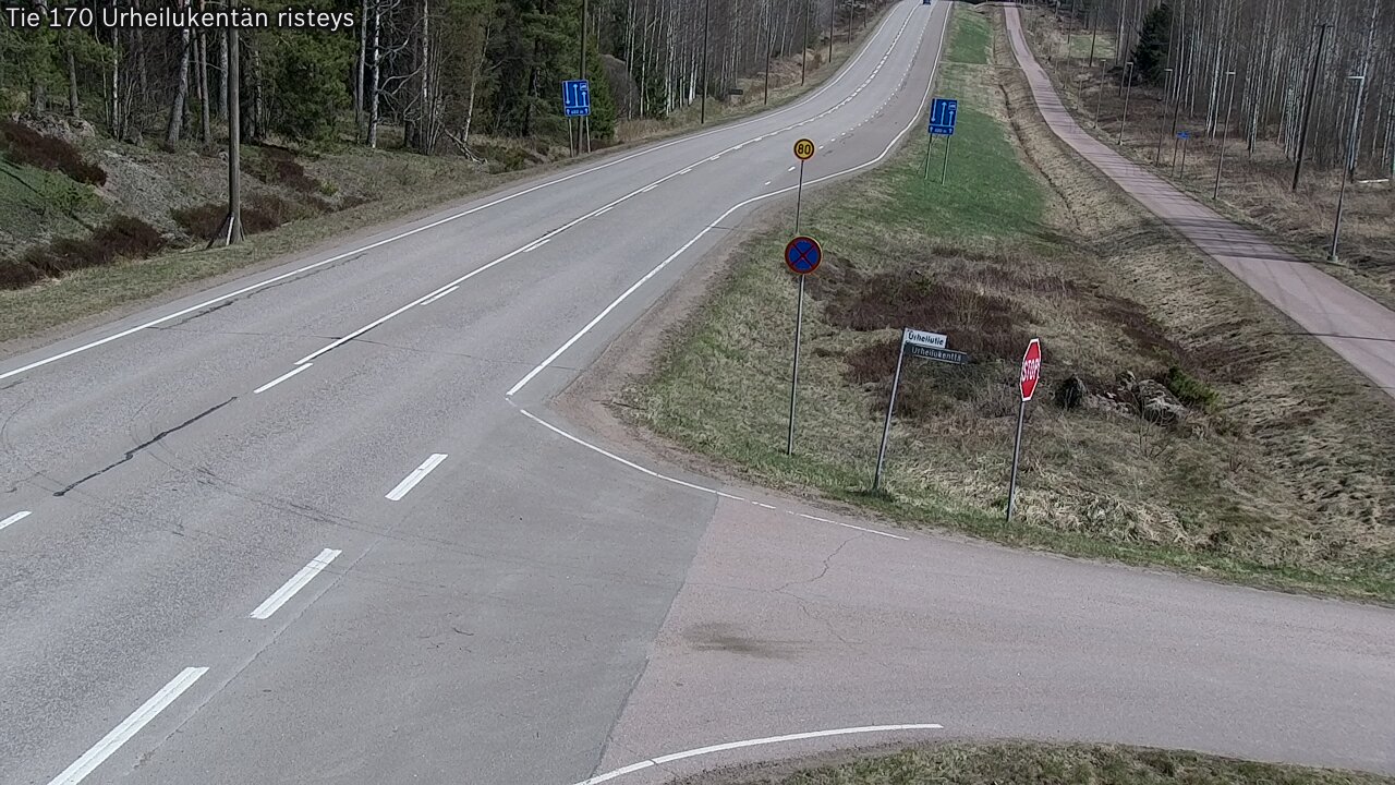 Weather Camera Image Väg 170 Vederlax Idrottsplatsen korsnin, Virolahti, Kymenlaakso