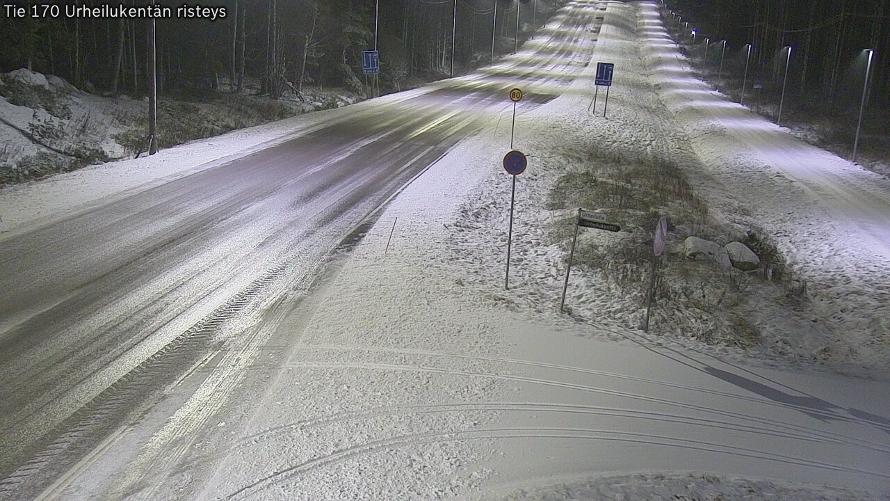 Weather Camera Image Väg 170 Vederlax Idrottsplatsen korsnin, Virolahti, Kymenlaakso