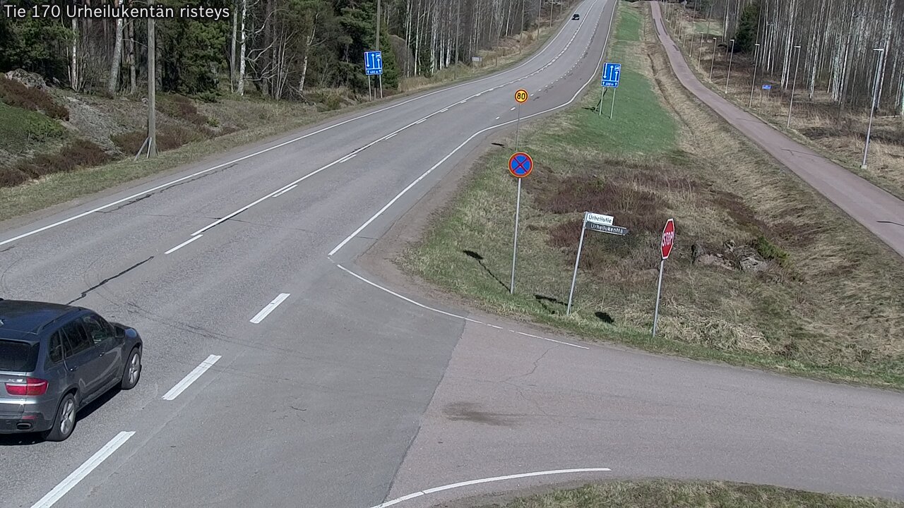Weather Camera Image Väg 170 Vederlax Idrottsplatsen korsnin, Virolahti, Kymenlaakso