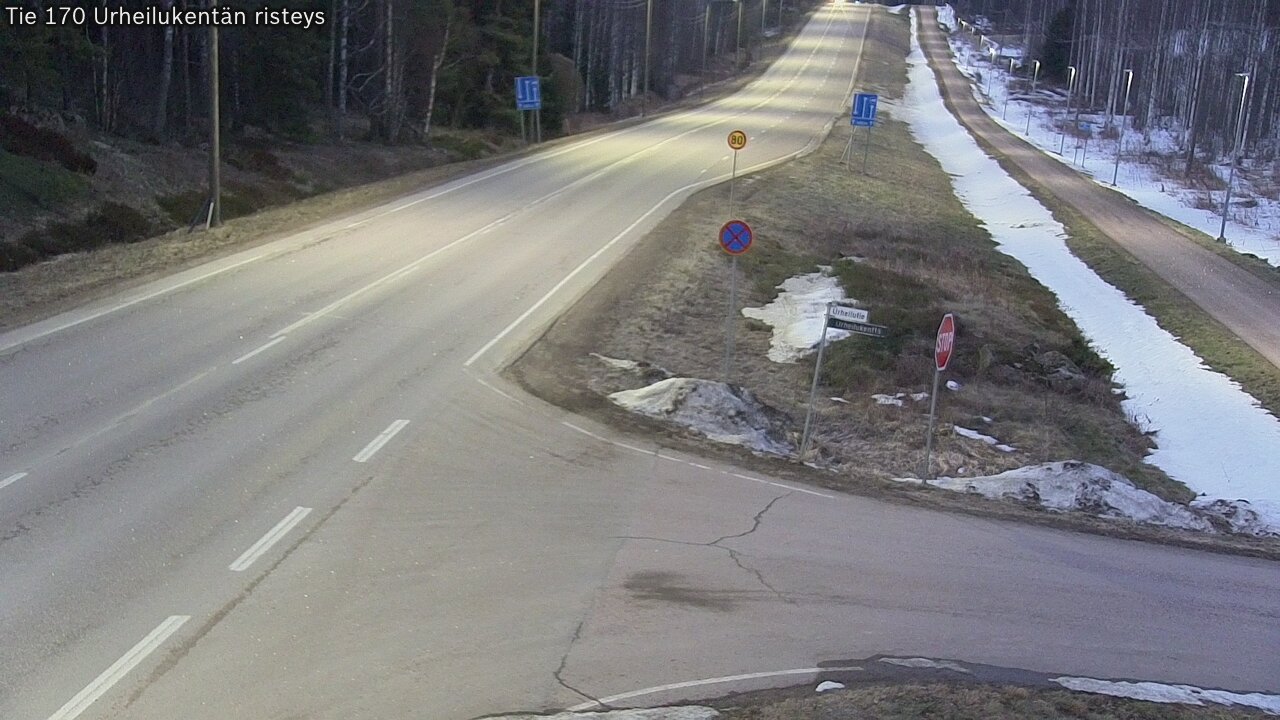 Weather Camera Image Road 170 Virolahti Sports field crossing, Virolahti, Kymenlaakso