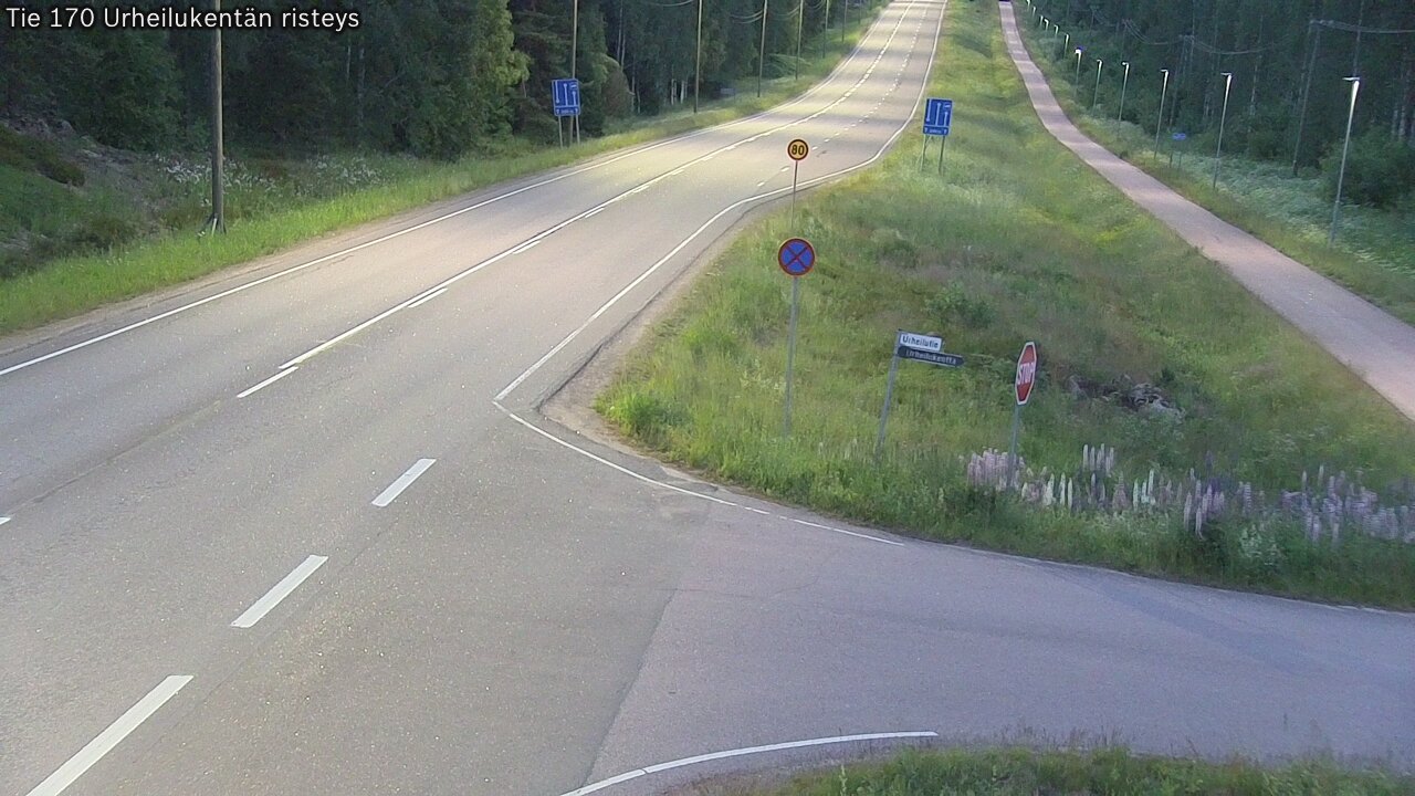 Weather Camera Image Väg 170 Vederlax Idrottsplatsen korsnin, Virolahti, Kymenlaakso