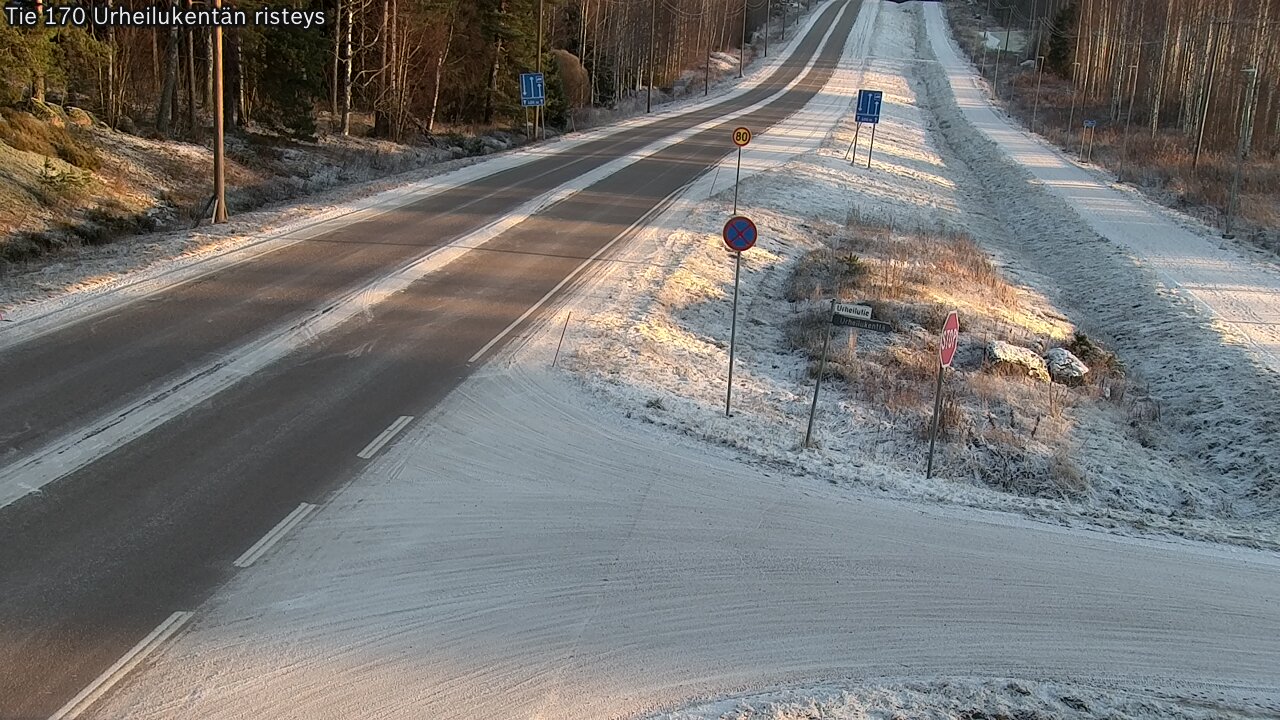 Kelikamerat Kuva Tie 170 Virolahti Urheilukentän risteys, Virolahti, Kymenlaakso