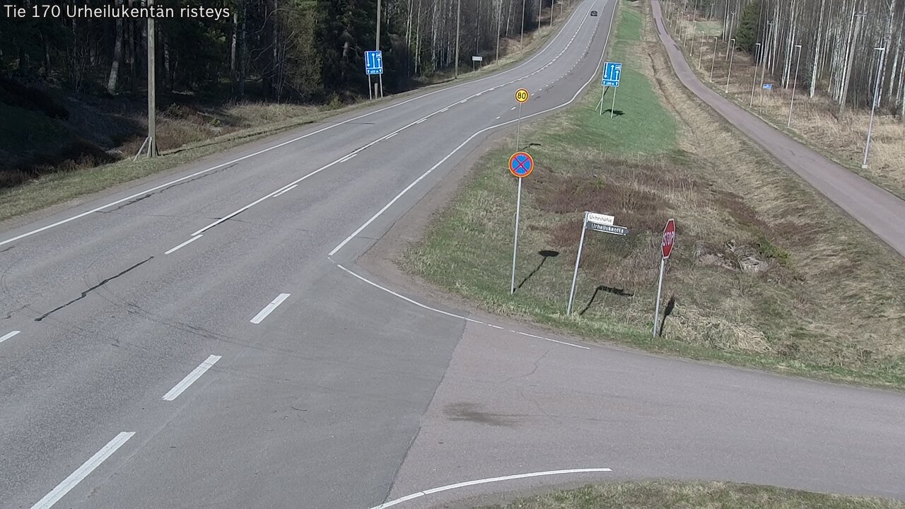 Weather Camera Image Väg 170 Vederlax Idrottsplatsen korsnin, Virolahti, Kymenlaakso