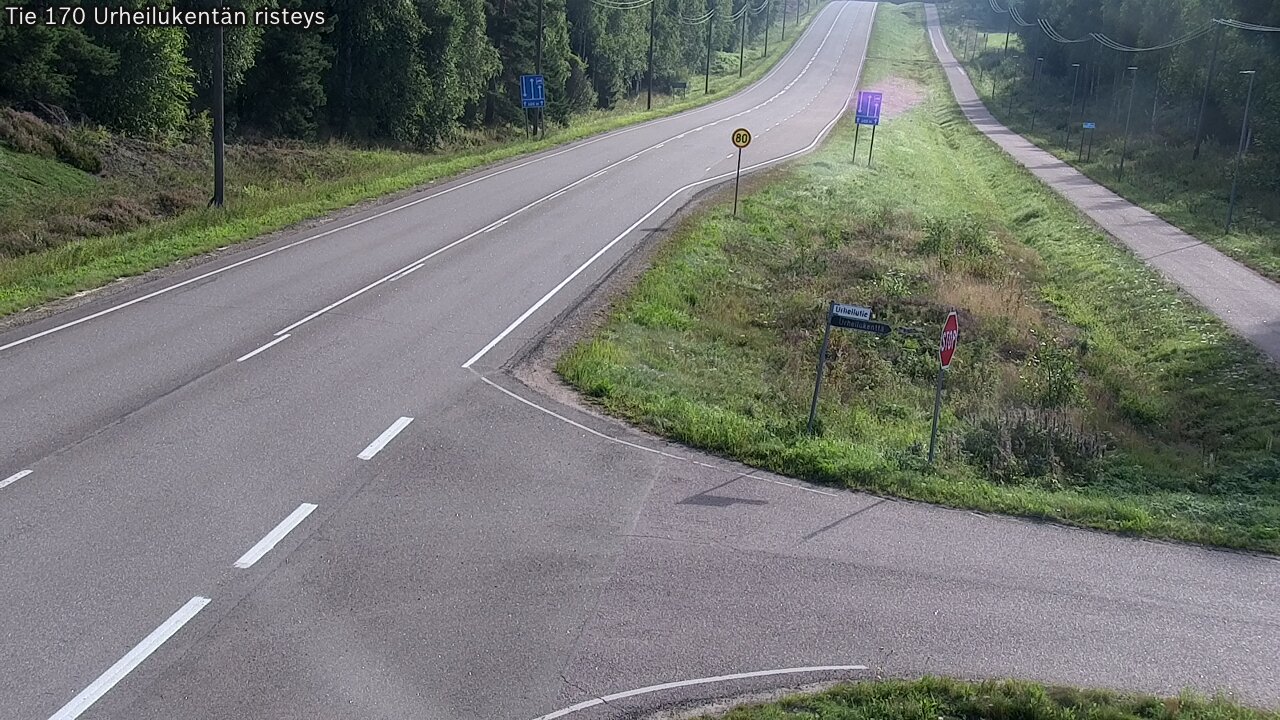 Weather Camera Image Väg 170 Vederlax Idrottsplatsen korsnin, Virolahti, Kymenlaakso
