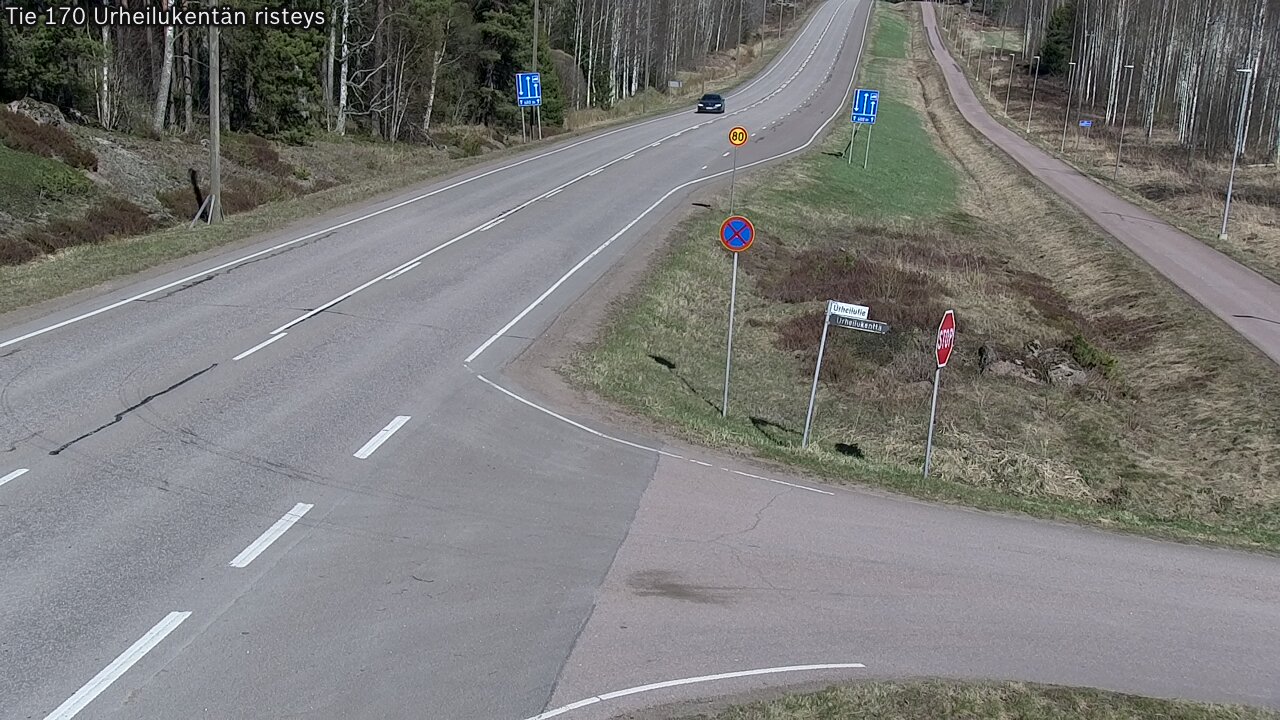 Weather Camera Image Väg 170 Vederlax Idrottsplatsen korsnin, Virolahti, Kymenlaakso