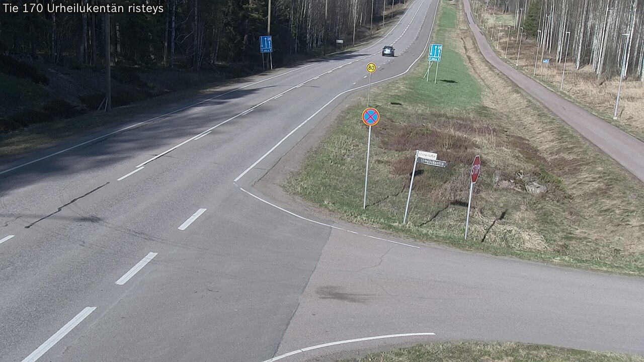 Weather Camera Image Väg 170 Vederlax Idrottsplatsen korsnin, Virolahti, Kymenlaakso