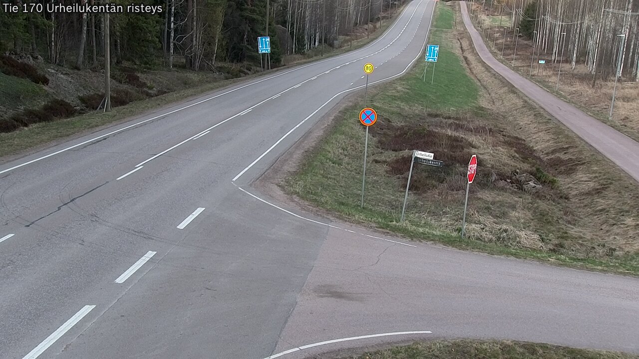 Weather Camera Image Väg 170 Vederlax Idrottsplatsen korsnin, Virolahti, Kymenlaakso