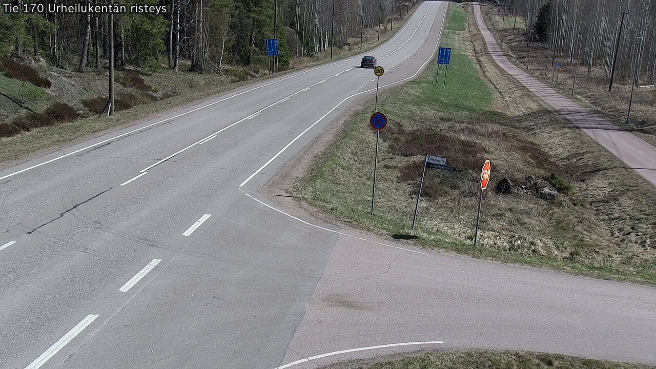 Weather Camera Image Väg 170 Vederlax Idrottsplatsen korsnin, Virolahti, Kymenlaakso