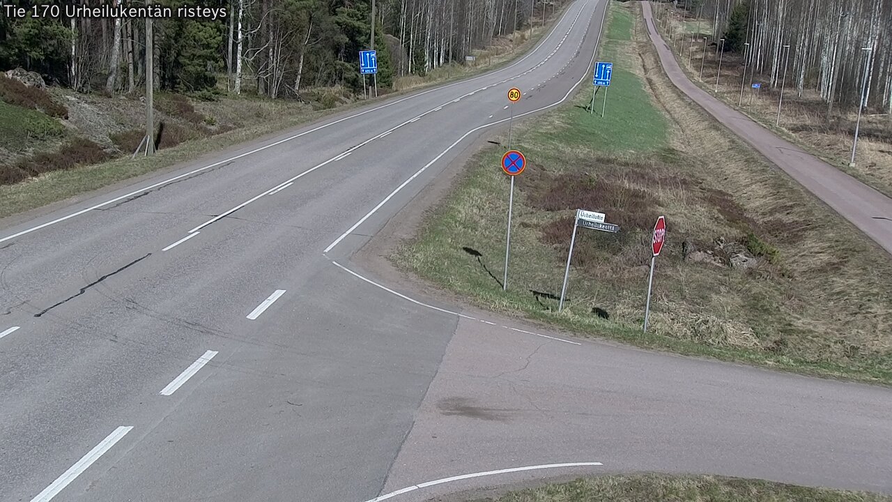 Weather Camera Image Väg 170 Vederlax Idrottsplatsen korsnin, Virolahti, Kymenlaakso