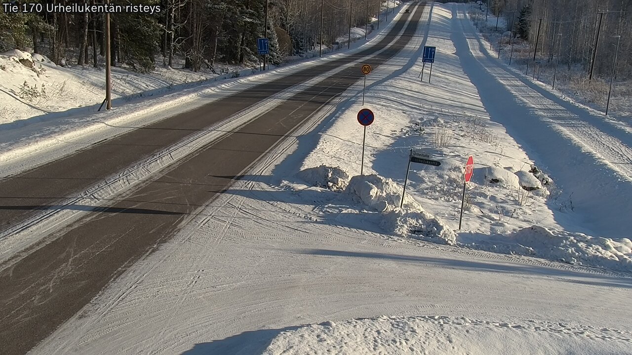 Weather Camera Image Road 170 Virolahti Sports field crossing, Virolahti, Kymenlaakso