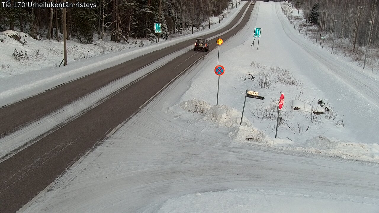 Weather Camera Image Road 170 Virolahti Sports field crossing, Virolahti, Kymenlaakso