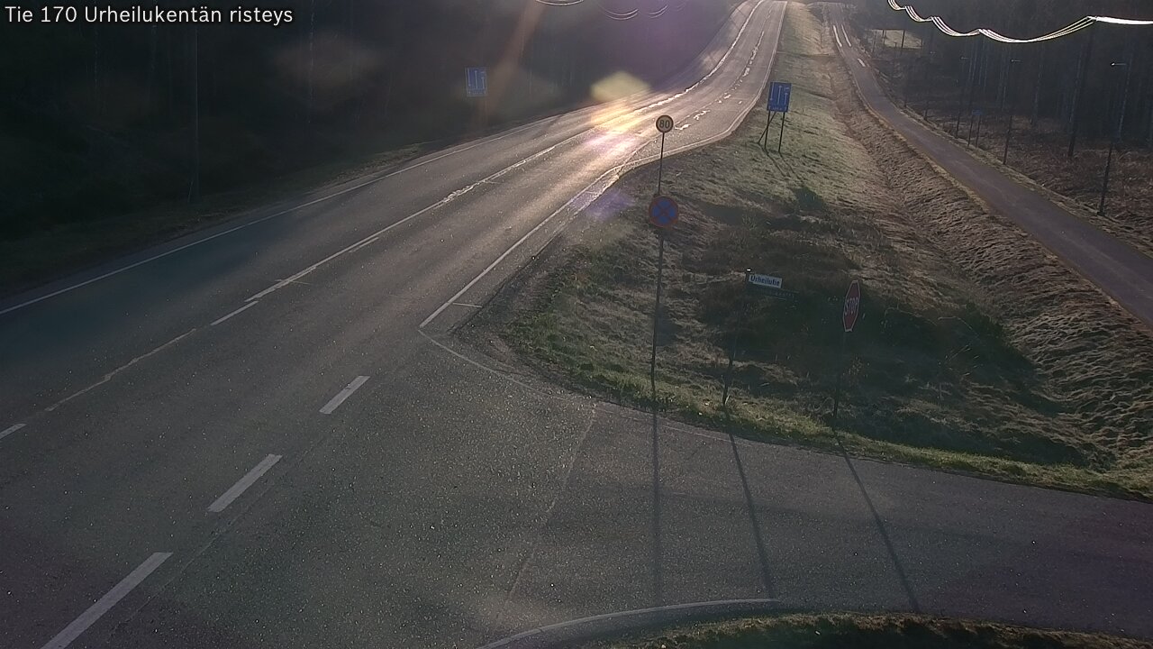 Weather Camera Image Road 170 Virolahti Sports field crossing, Virolahti, Kymenlaakso
