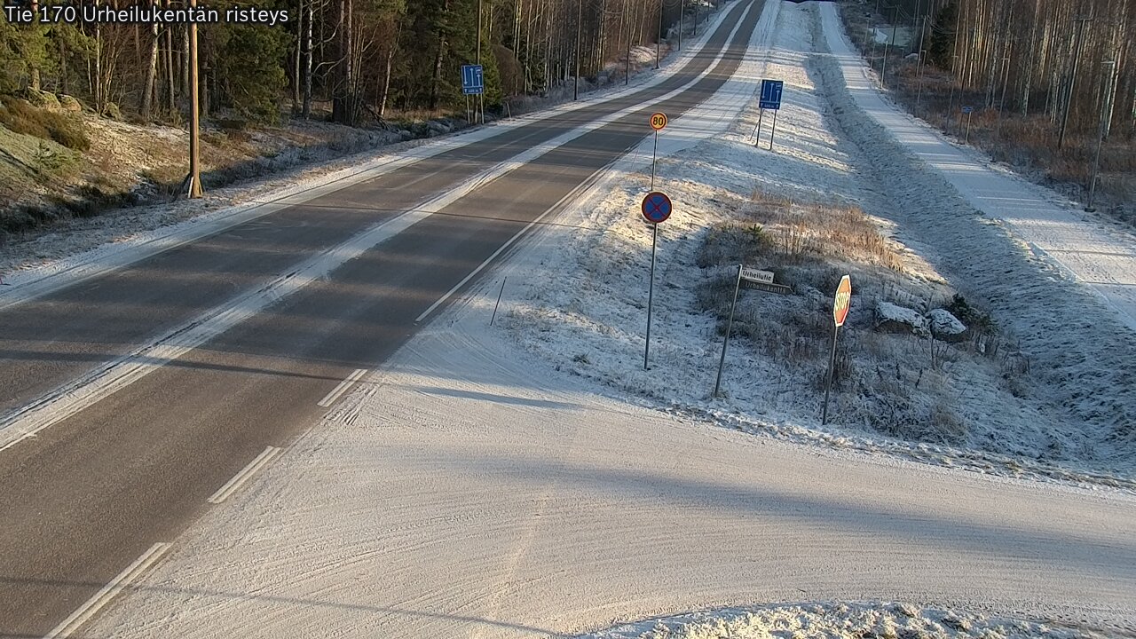 Kelikamerat Kuva Tie 170 Virolahti Urheilukentän risteys, Virolahti, Kymenlaakso