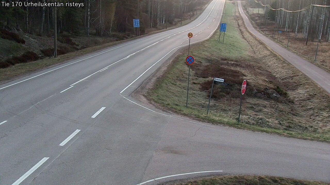 Weather Camera Image Väg 170 Vederlax Idrottsplatsen korsnin, Virolahti, Kymenlaakso