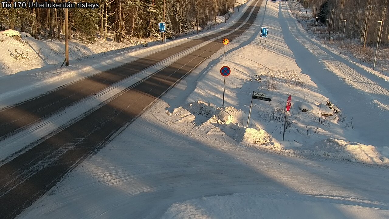 Kelikamerat Kuva Tie 170 Virolahti Urheilukentän risteys, Virolahti, Kymenlaakso