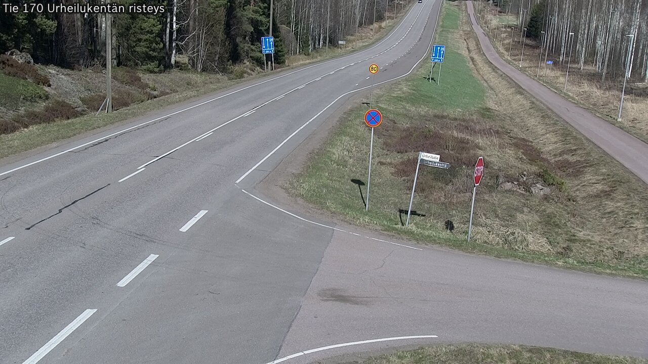 Weather Camera Image Väg 170 Vederlax Idrottsplatsen korsnin, Virolahti, Kymenlaakso