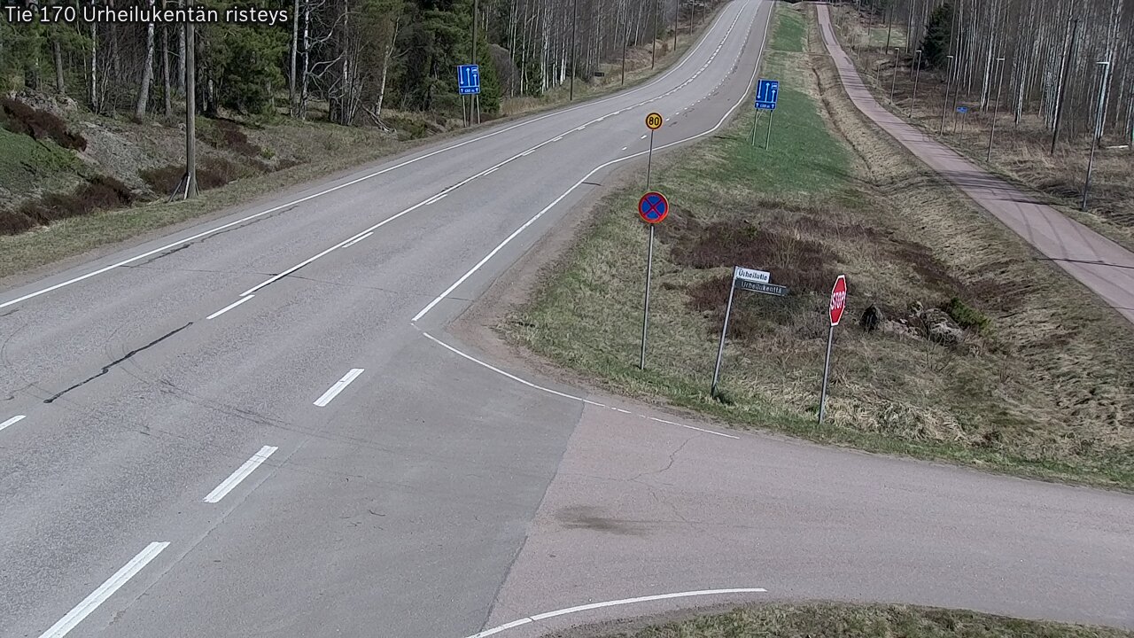 Weather Camera Image Väg 170 Vederlax Idrottsplatsen korsnin, Virolahti, Kymenlaakso