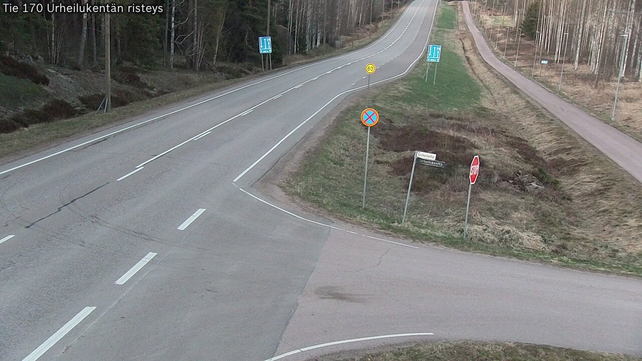 Weather Camera Image Väg 170 Vederlax Idrottsplatsen korsnin, Virolahti, Kymenlaakso