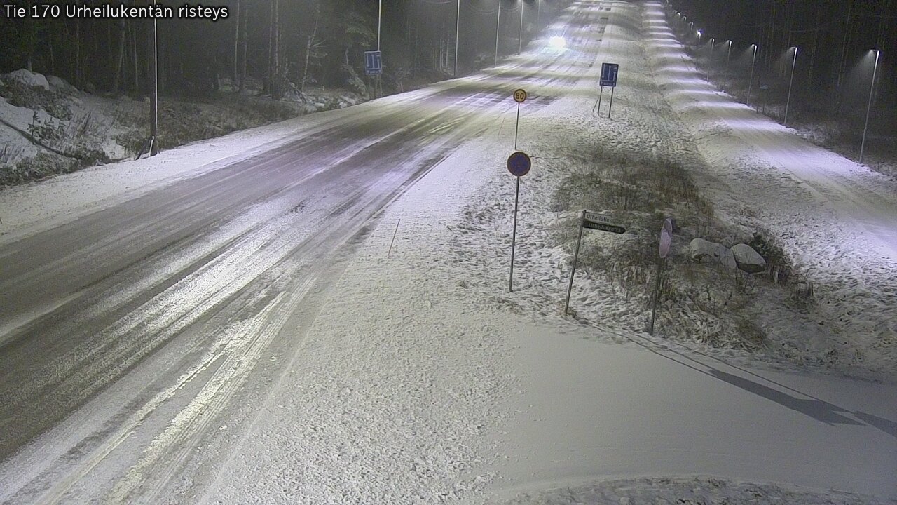 Weather Camera Image Väg 170 Vederlax Idrottsplatsen korsnin, Virolahti, Kymenlaakso