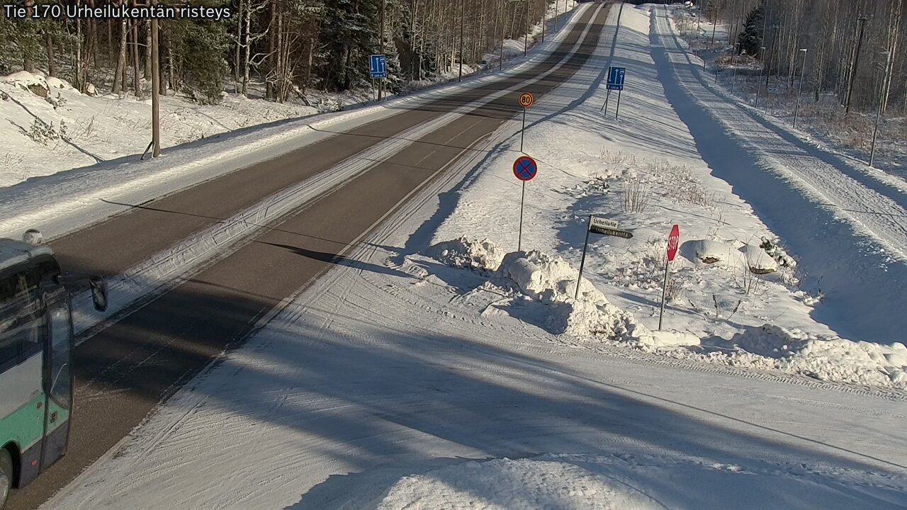 Weather Camera Image Road 170 Virolahti Sports field crossing, Virolahti, Kymenlaakso