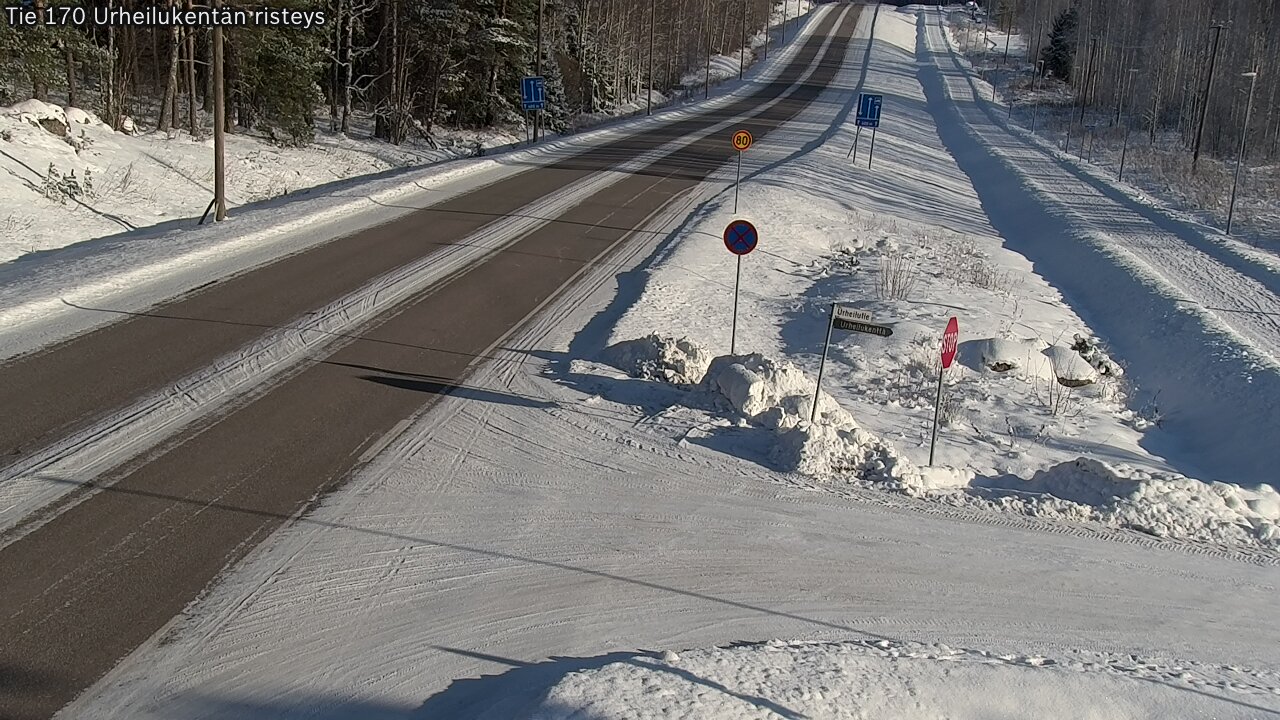 Weather Camera Image Road 170 Virolahti Sports field crossing, Virolahti, Kymenlaakso