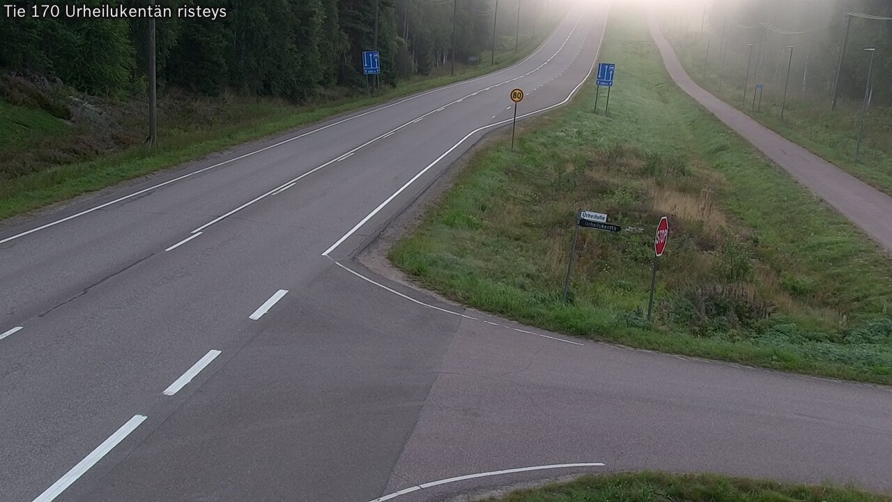 Weather Camera Image Väg 170 Vederlax Idrottsplatsen korsnin, Virolahti, Kymenlaakso