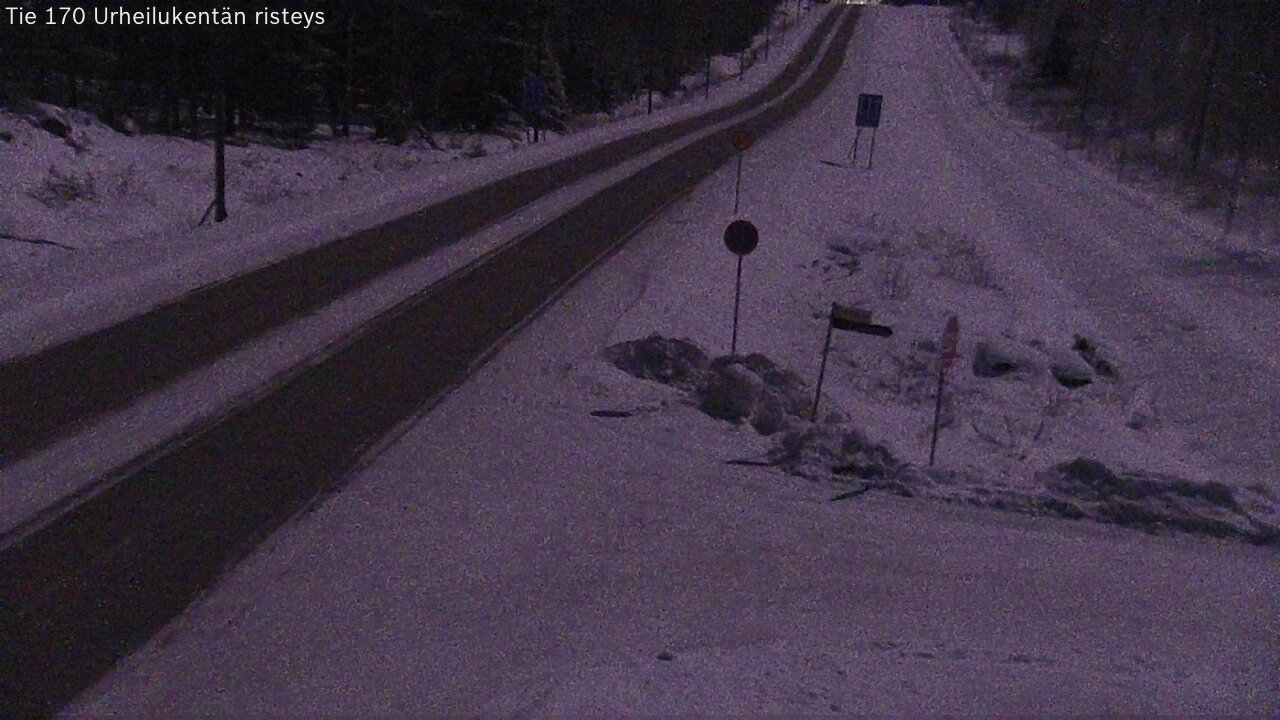 Weather Camera Image Road 170 Virolahti Sports field crossing, Virolahti, Kymenlaakso