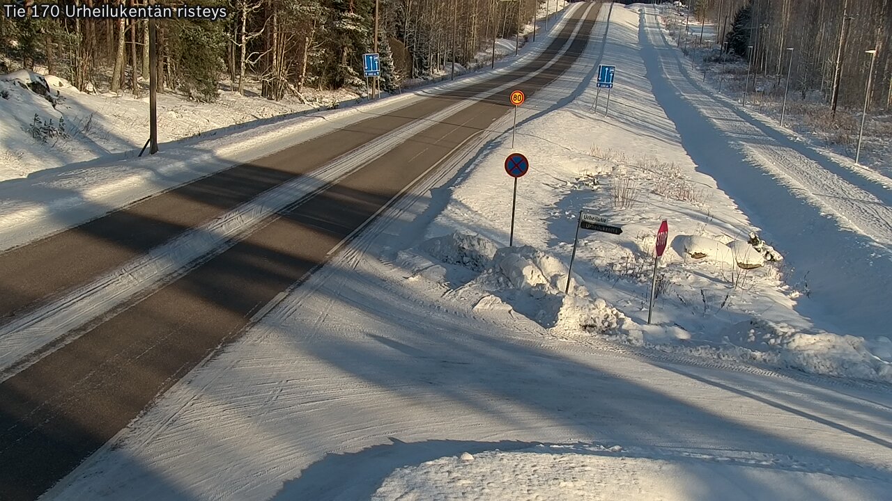 Weather Camera Image Road 170 Virolahti Sports field crossing, Virolahti, Kymenlaakso