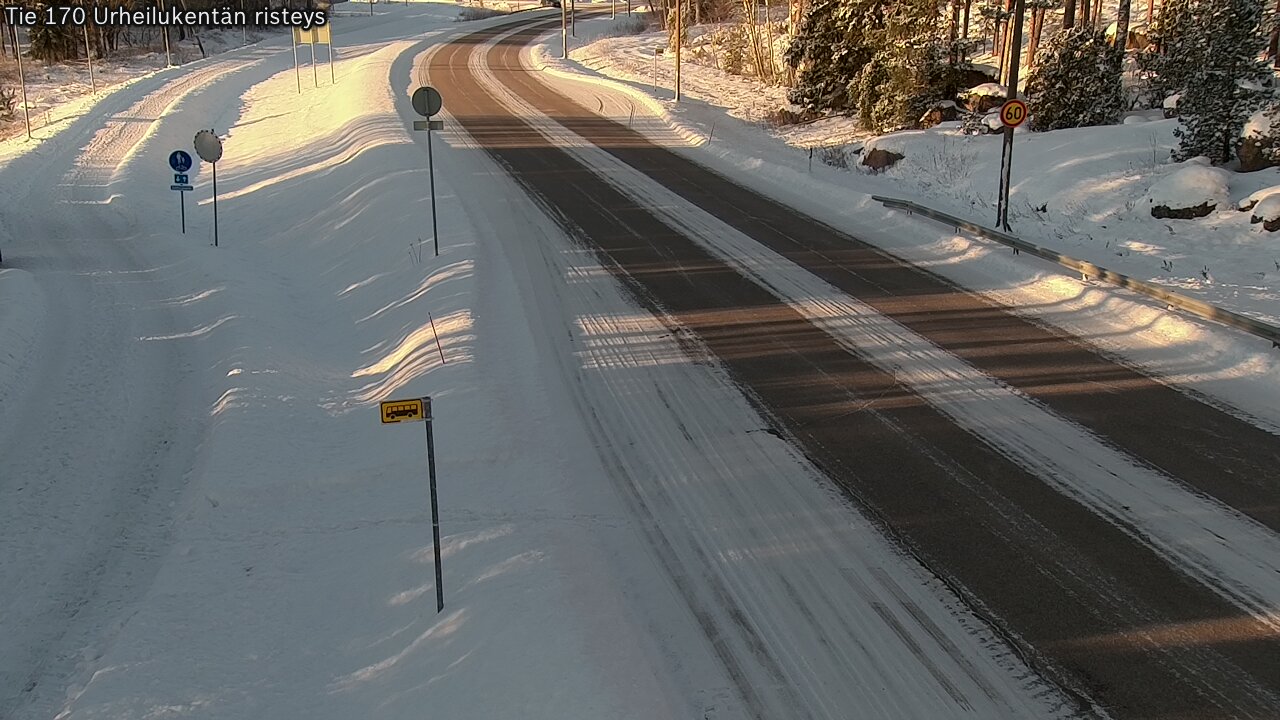 Weather Camera Image Road 170 Virolahti Sports field crossing, Virolahti, Kymenlaakso