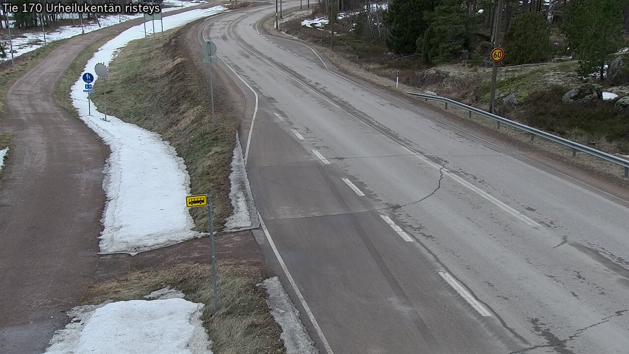 Kelikamerat Kuva Tie 170 Virolahti Urheilukentän risteys, Virolahti, Kymenlaakso