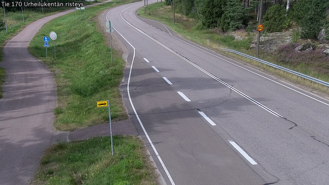 Weather Camera Image Väg 170 Vederlax Idrottsplatsen korsnin, Virolahti, Kymenlaakso