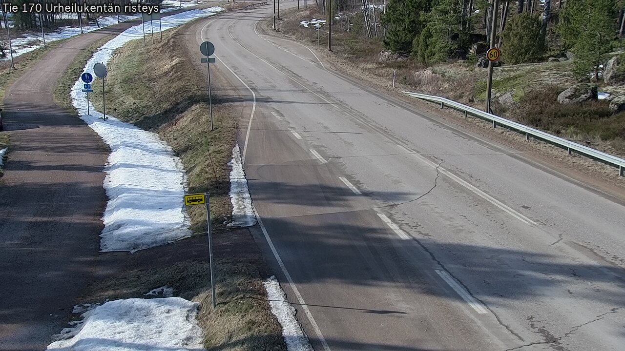 Weather Camera Image Road 170 Virolahti Sports field crossing, Virolahti, Kymenlaakso