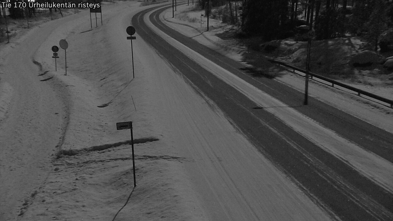 Kelikamerat Kuva Tie 170 Virolahti Urheilukentän risteys, Virolahti, Kymenlaakso