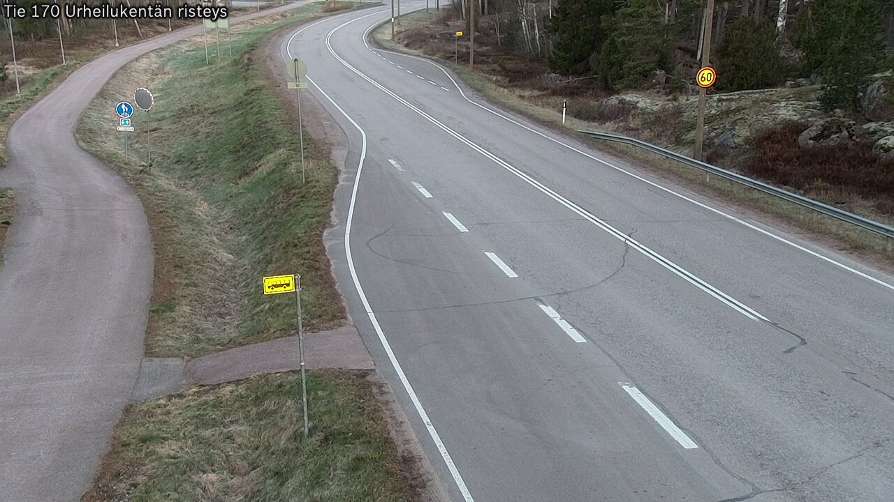 Weather Camera Image Road 170 Virolahti Sports field crossing, Virolahti, Kymenlaakso