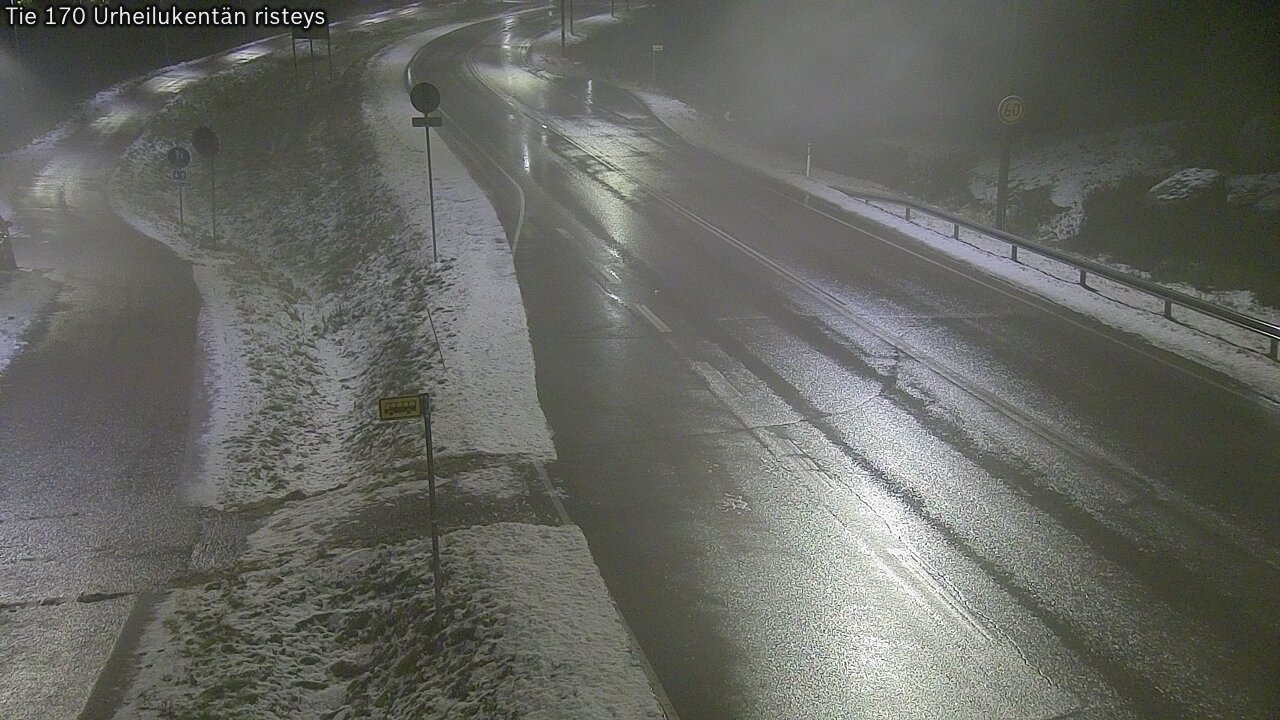 Weather Camera Image Väg 170 Vederlax Idrottsplatsen korsnin, Virolahti, Kymenlaakso
