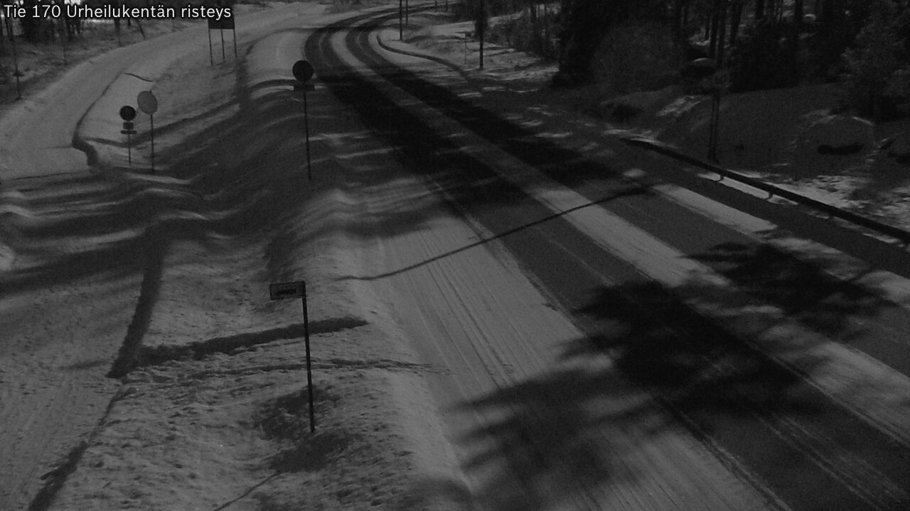 Kelikamerat Kuva Tie 170 Virolahti Urheilukentän risteys, Virolahti, Kymenlaakso