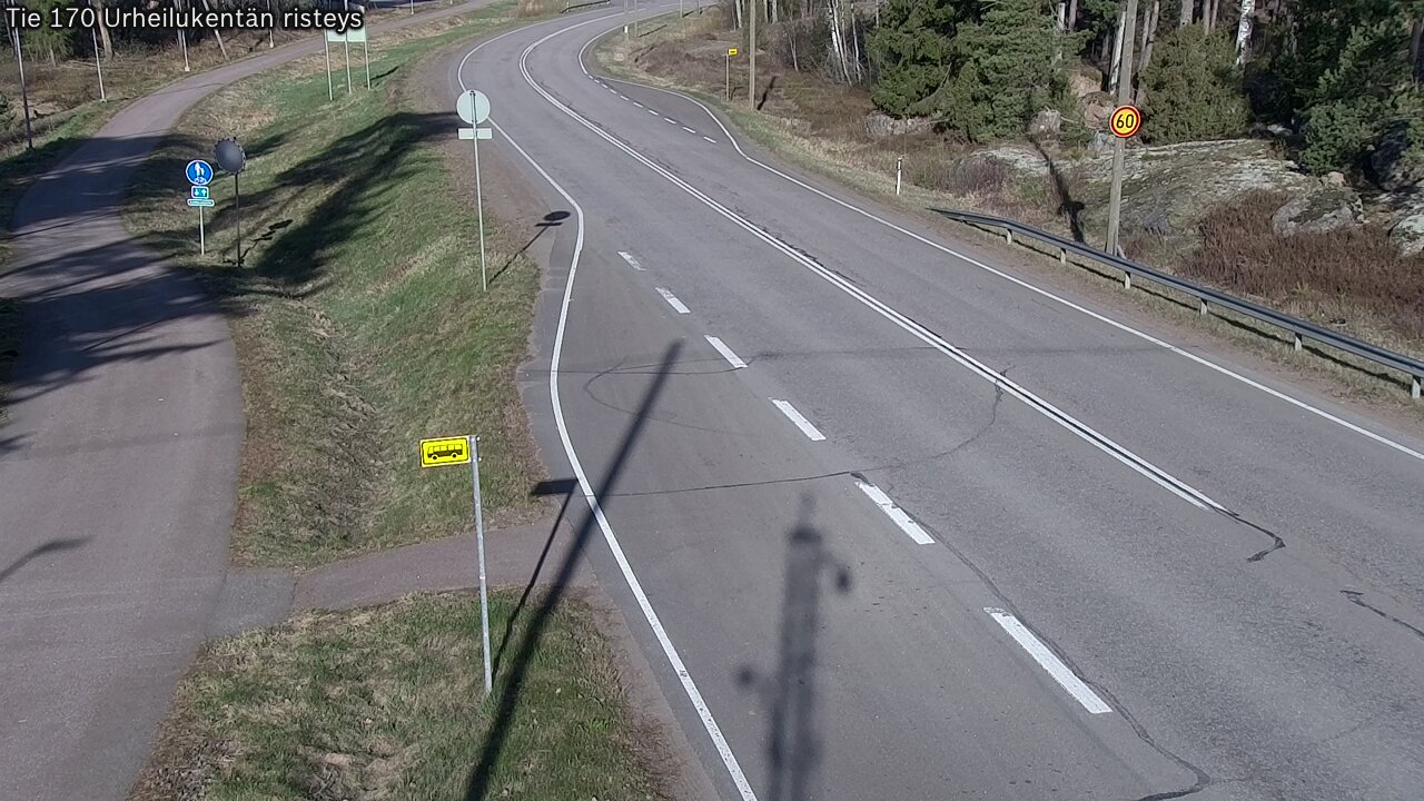 Kelikamerat Kuva Tie 170 Virolahti Urheilukentän risteys, Virolahti, Kymenlaakso