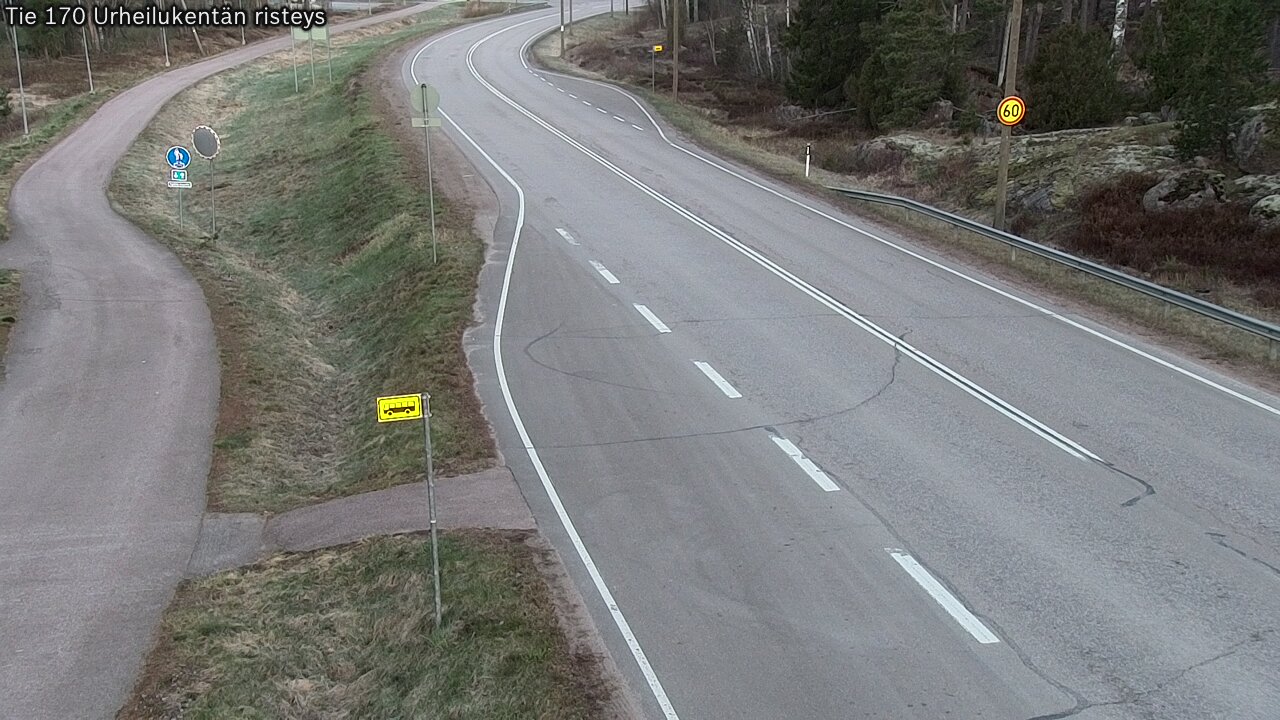 Weather Camera Image Road 170 Virolahti Sports field crossing, Virolahti, Kymenlaakso