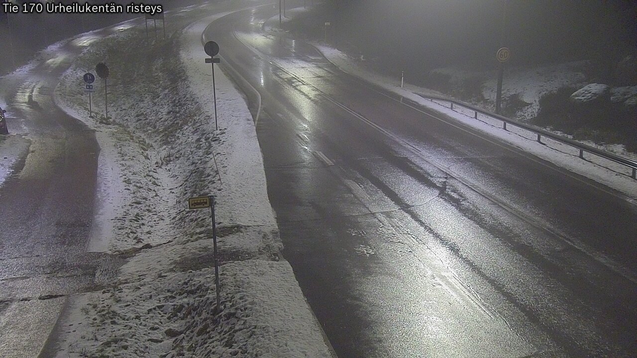 Weather Camera Image Väg 170 Vederlax Idrottsplatsen korsnin, Virolahti, Kymenlaakso