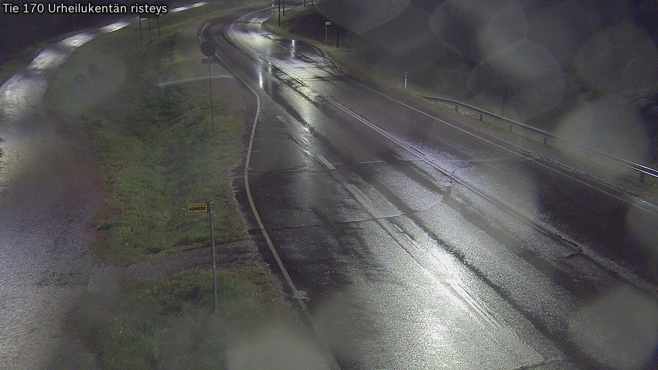 Weather Camera Image Väg 170 Vederlax Idrottsplatsen korsnin, Virolahti, Kymenlaakso