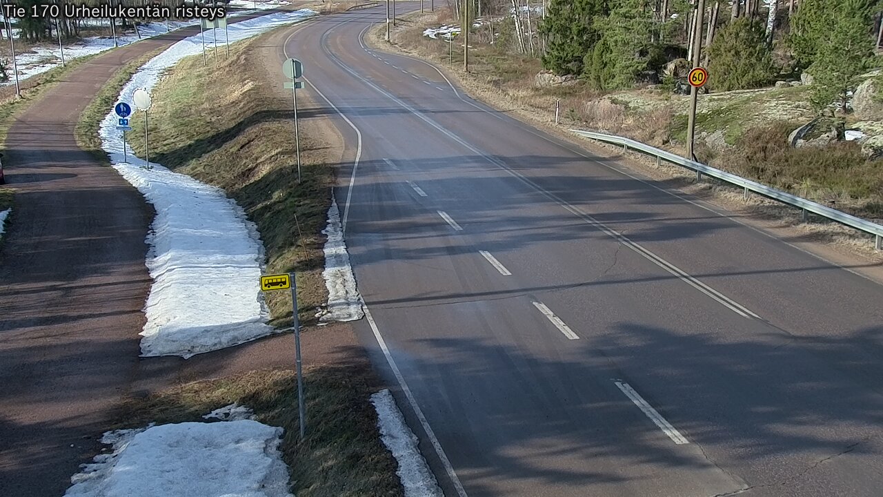Weather Camera Image Road 170 Virolahti Sports field crossing, Virolahti, Kymenlaakso