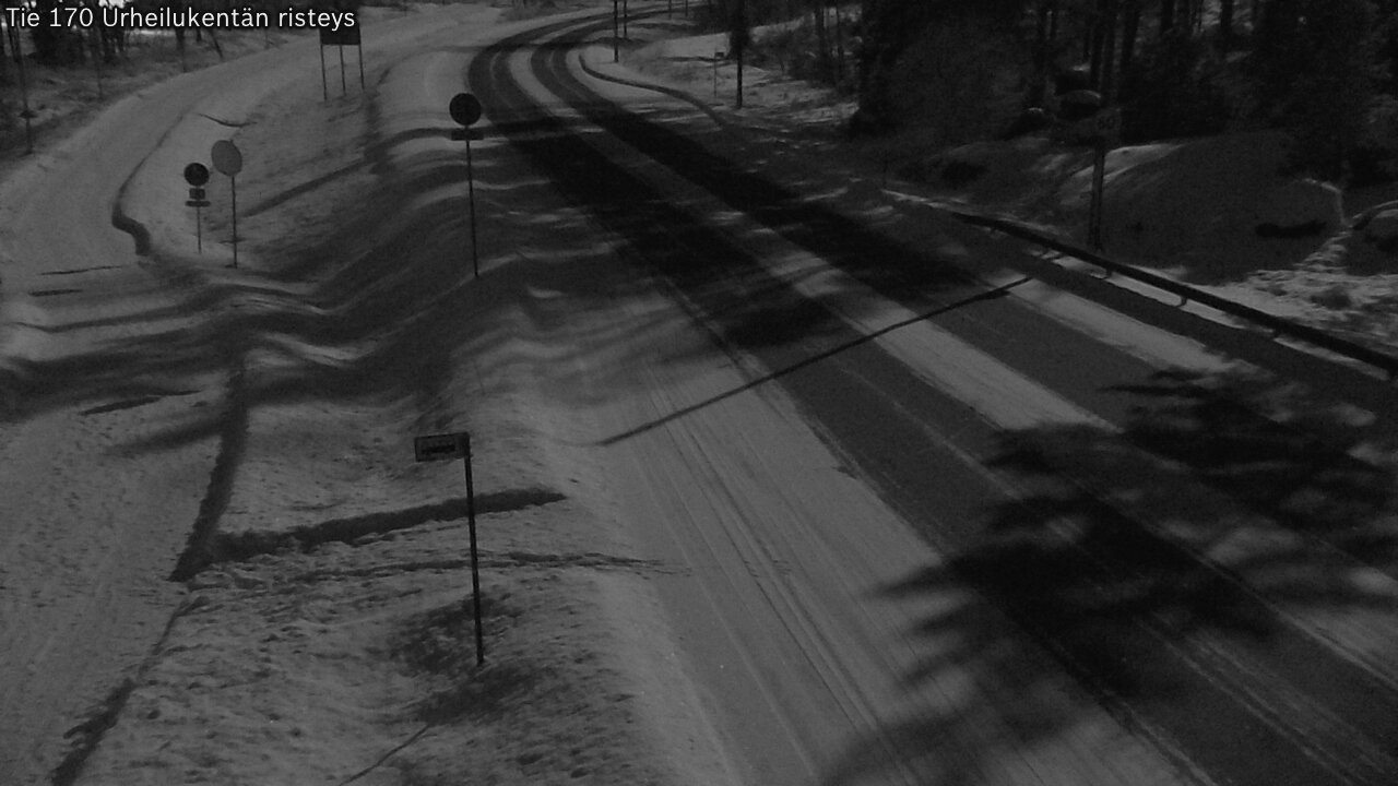 Kelikamerat Kuva Tie 170 Virolahti Urheilukentän risteys, Virolahti, Kymenlaakso